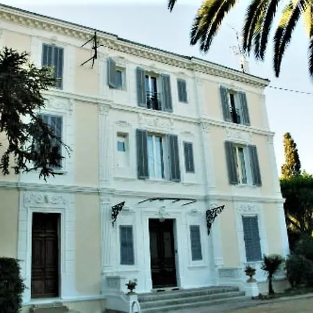 Apartment Les Violettes Cannes